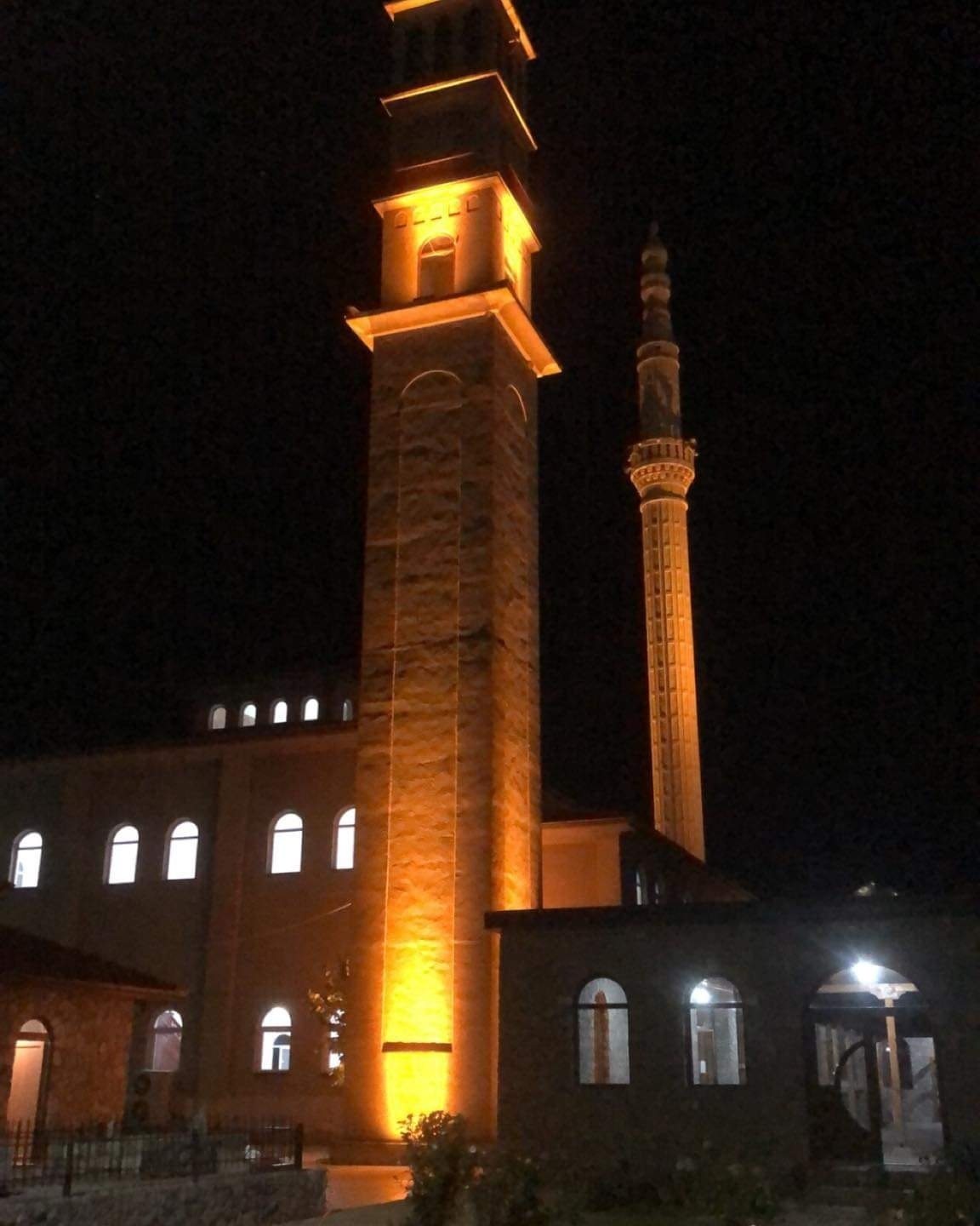 Donacion për xhaminë e Sahat Kullës në Dibër të Madhe